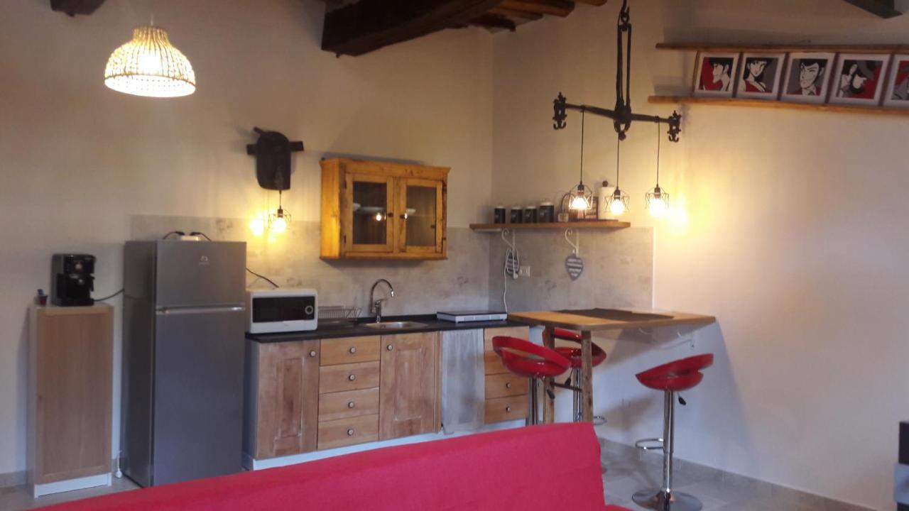 La Casa Della Luna Apartamento Terricciola Exterior foto